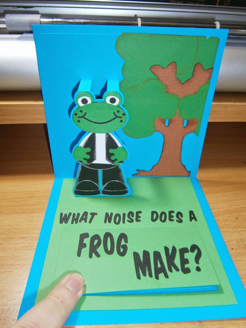 sbrb What Noise does a BEAR make? My POP UP BOOK