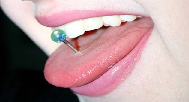 Piercing na boca, cuidados e dicas! - Integra Odontologia