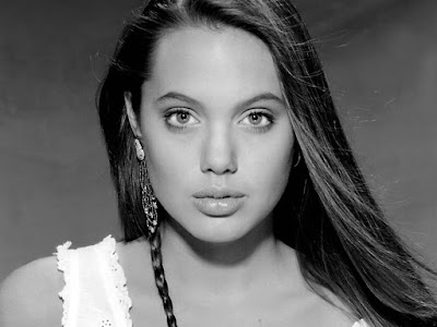 Teenage Angelina Jolie HD Wallpaper