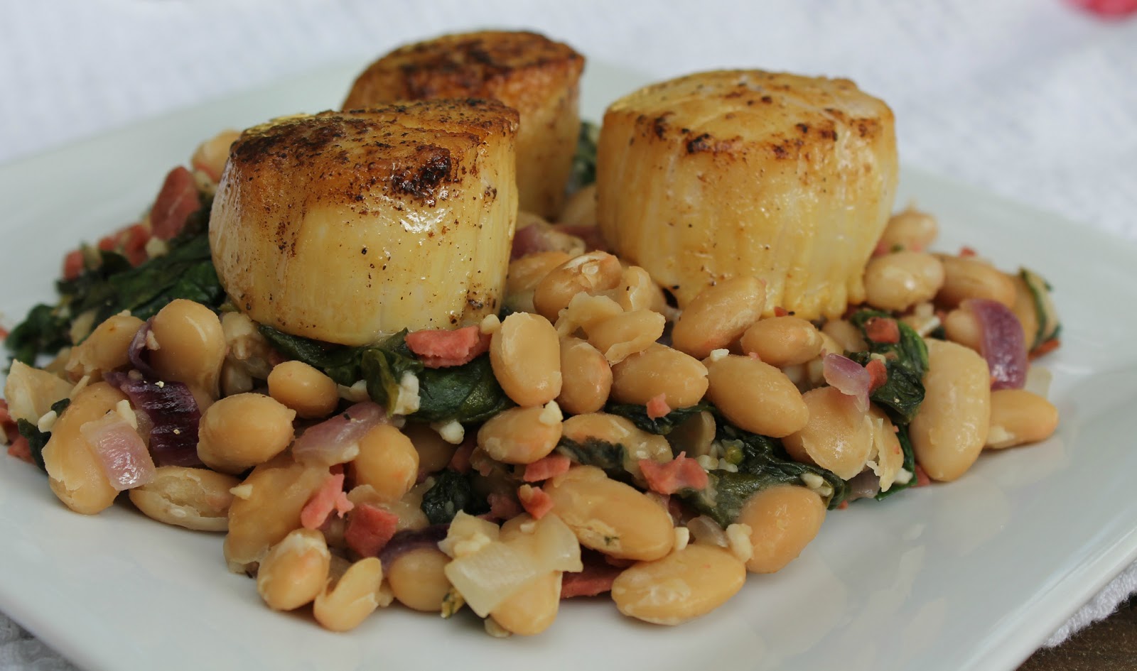 Easy Seared Scallops in Saffron Sauce Carolina Charm