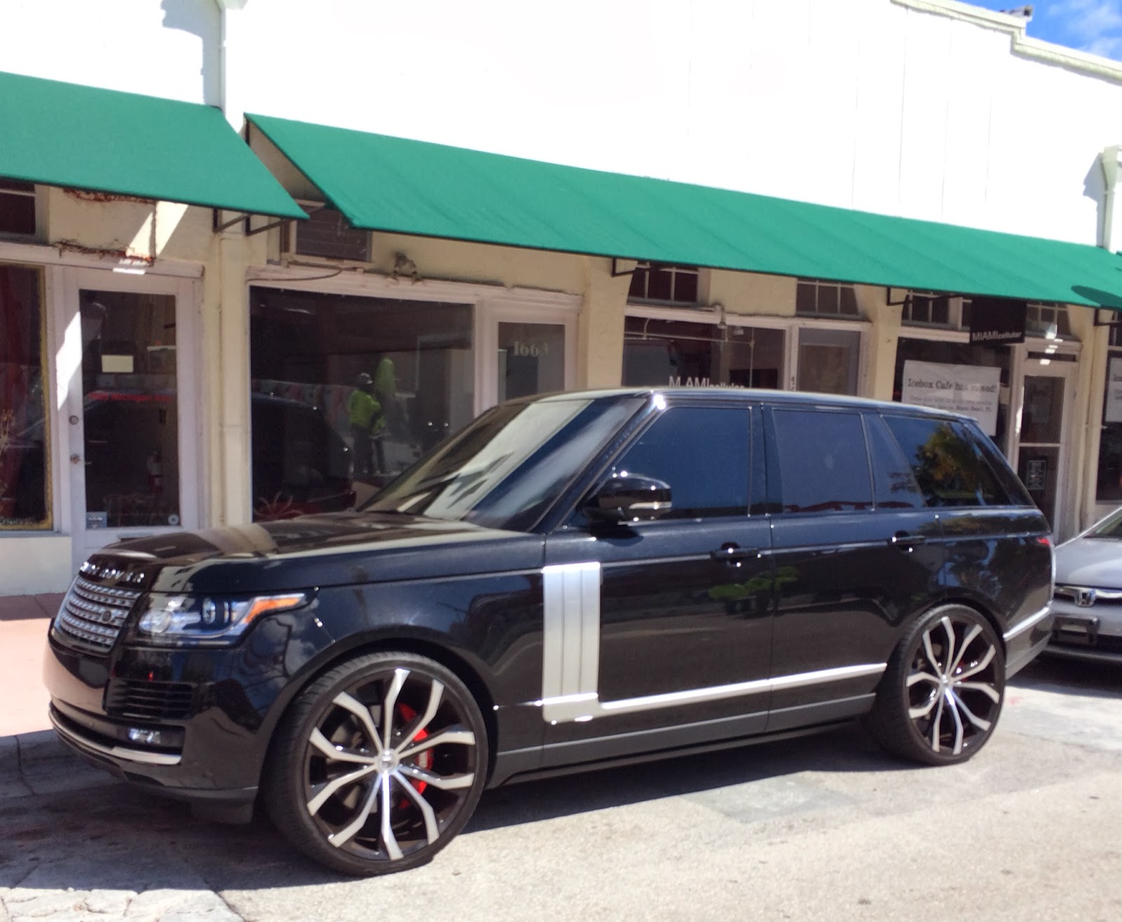 2014 Range Rover Supercharged Exotic Cars on the Streets of Miami