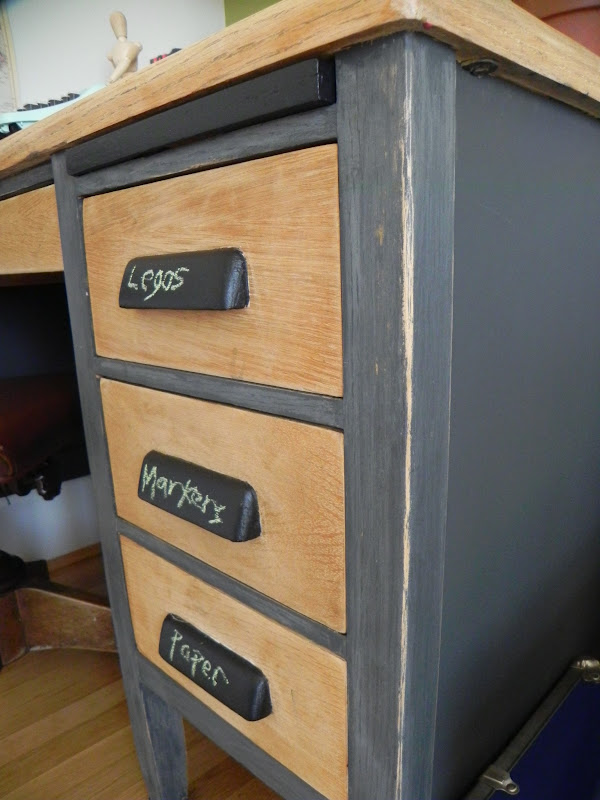 Casa di Aria DIY 123 Refinishing an Old Oak Desk with Annie Sloan Chalk Paint