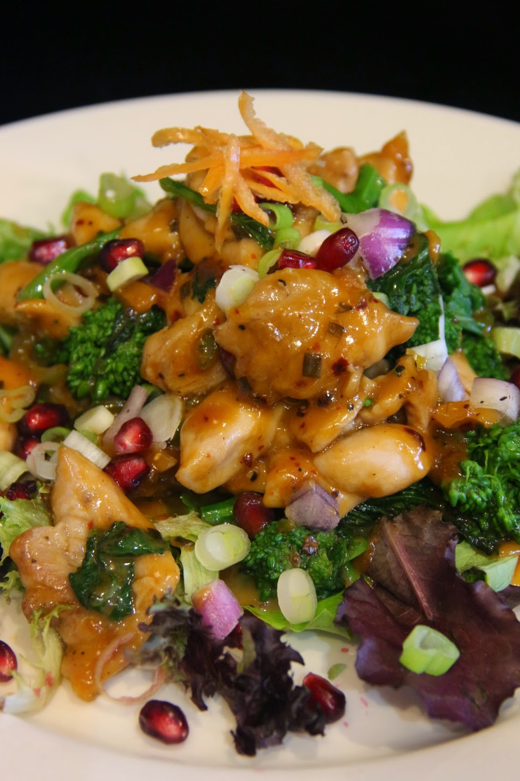 FLOWER POT KITCHEN CHICKEN AVOCADO STIR FRY SALAD