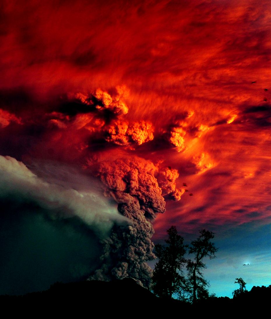 Volcano erupts in Chile Photos The Big Picture Volcano erupts in Chile Photos The Big Picture