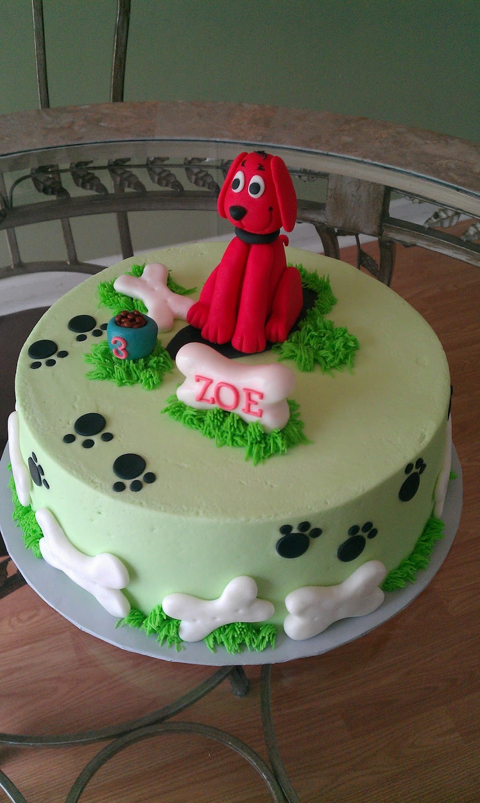 Cakes By Diana in Charlotte NC, Clifford the big red dog cake.