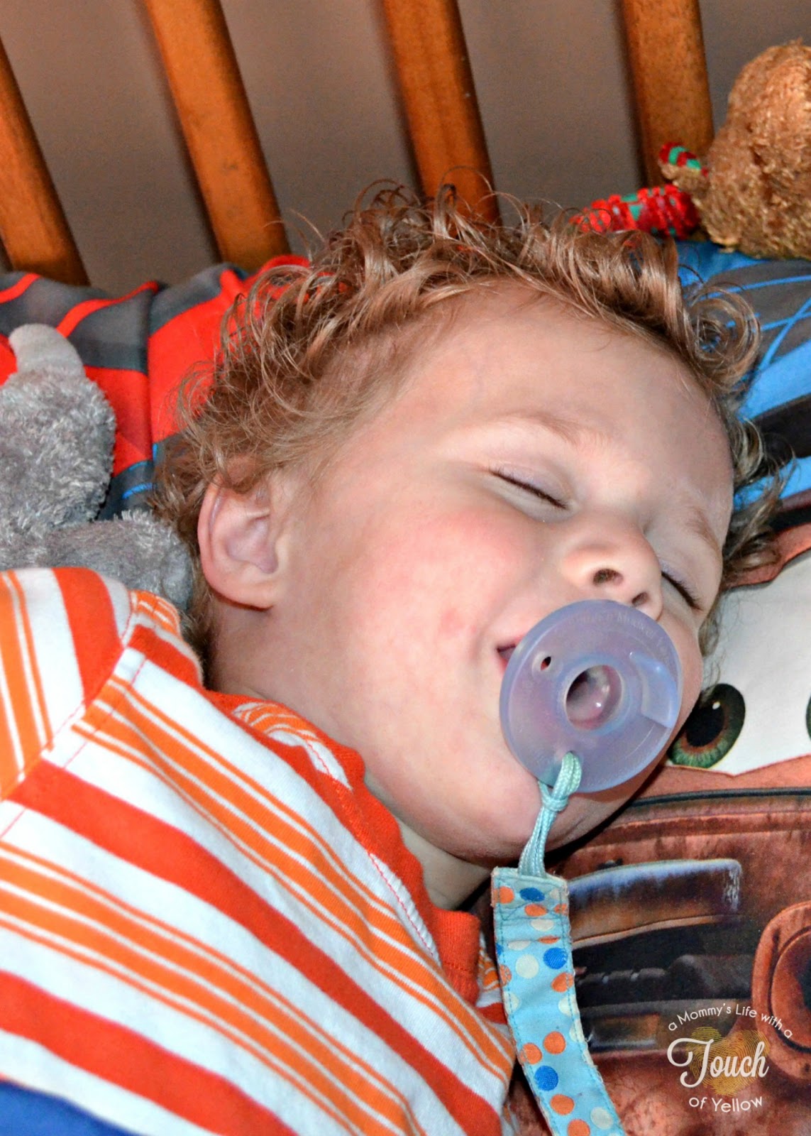 A mommy's life...with a touch of YELLOW How To take away the Binky