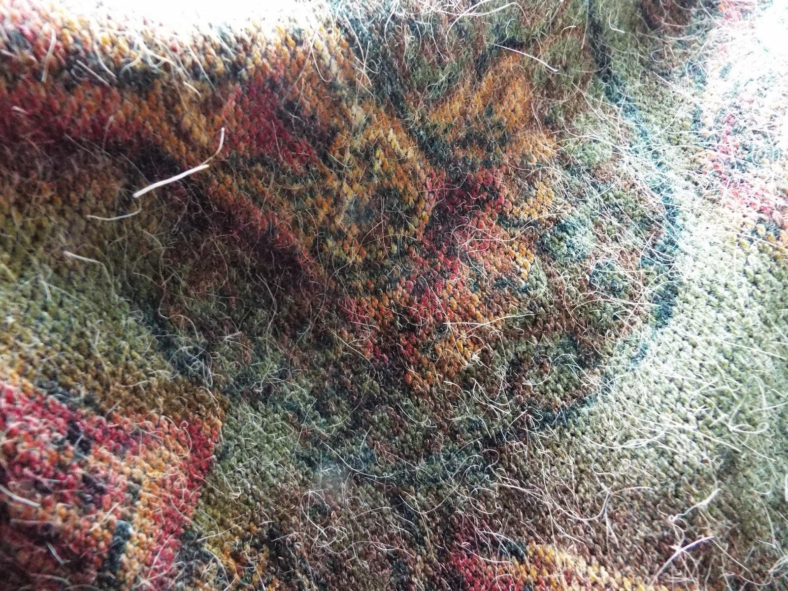 Room for Sewing Bizarre fabric deserves a bizarre pattern