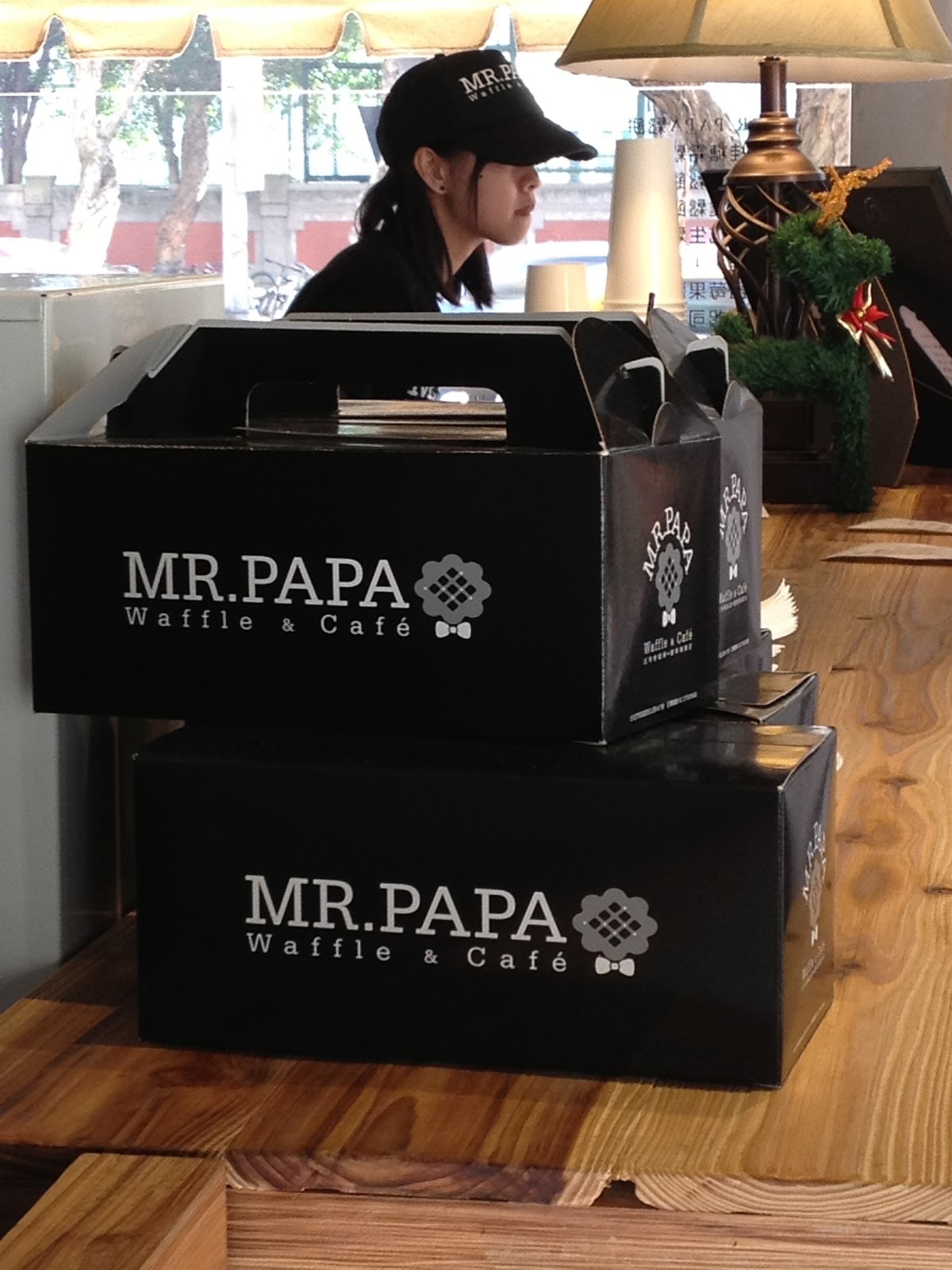 街角的幸福~MR.PAPA WAFFLE&CAFE比利時列日鬆餅