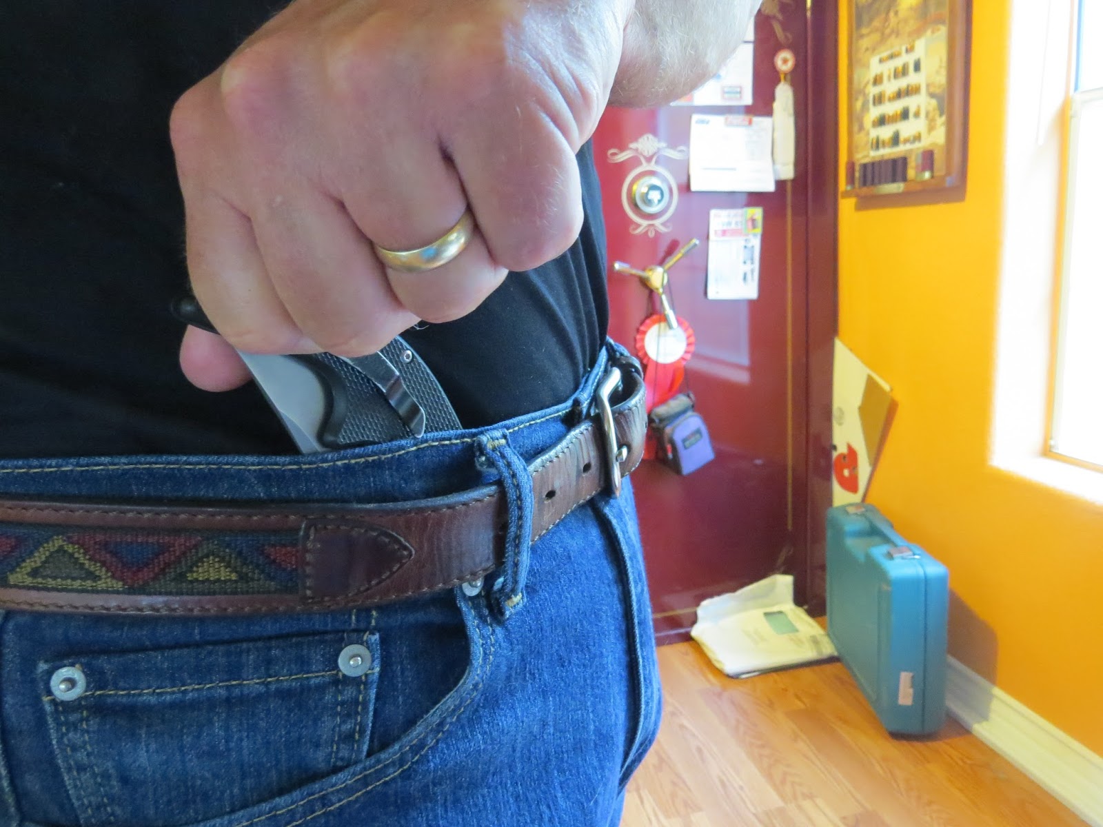 Oso Grande's Knife Blog Stay Sharp! EveryDay Concealed Carry (Part