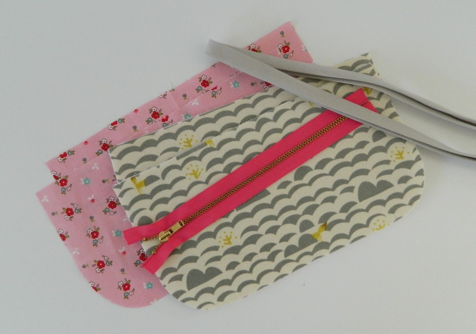 s.o.t.a.k handmade pencil pouches {and a sale on my patterns}