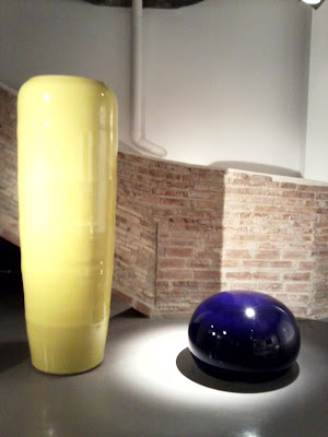 Not Vital, Ivorypress, galería de Arte, 5 Spaniards & Nothing, Ai Weiwei, cerámicas, jarrones,