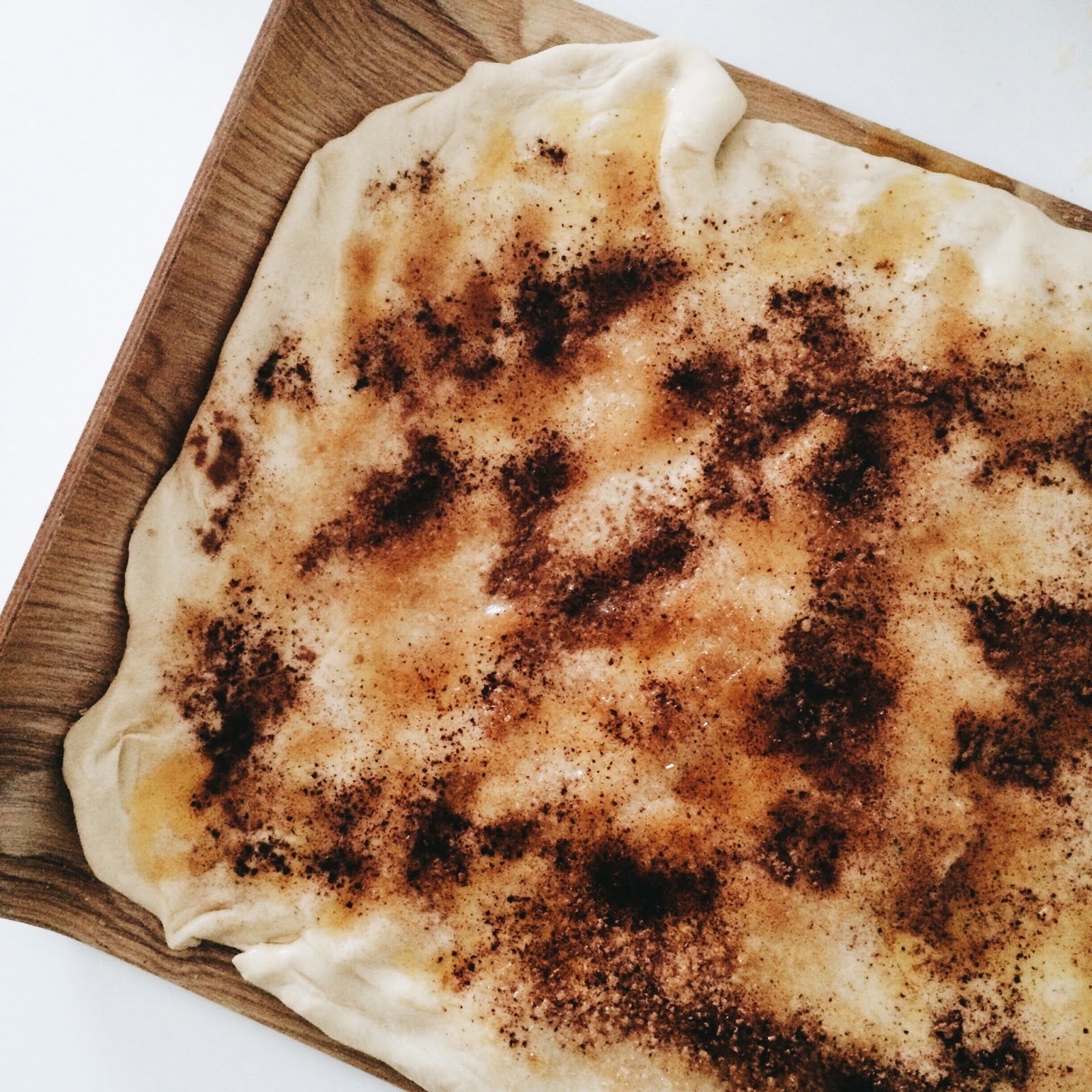 RECIPE [EASY & VEGAN] CINNAMON ROLLS