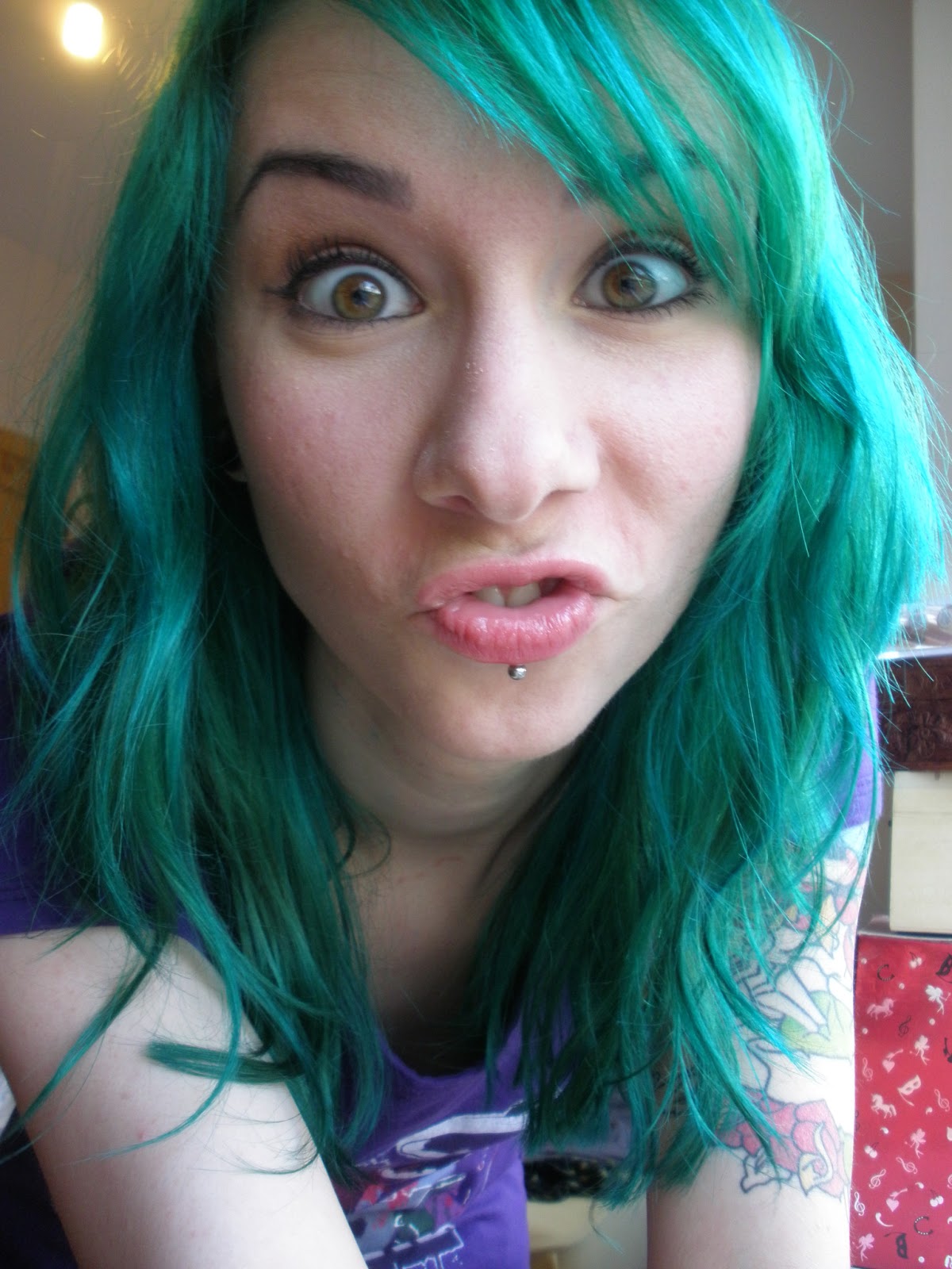 Is Your Hair A Nightmare?  Dealing With Excessive Matting. - 6ccsyo4