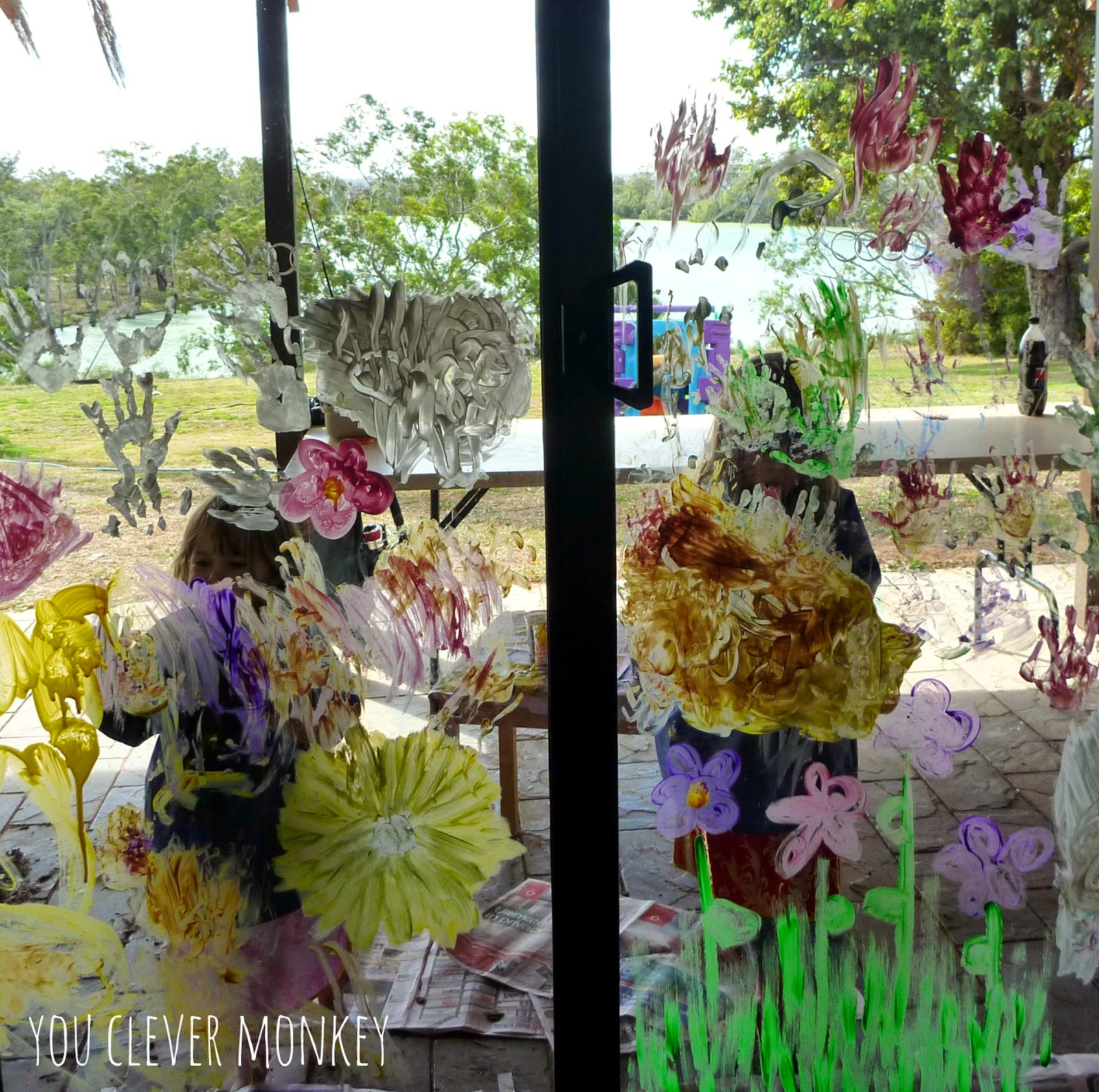 BIG Art 15+ Ideas for BIG Art Projects you clever monkey