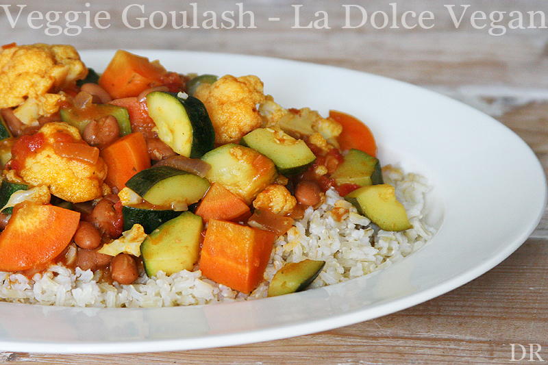 Veggie Goulash La Dolce Vegan Plantaardigheidjes