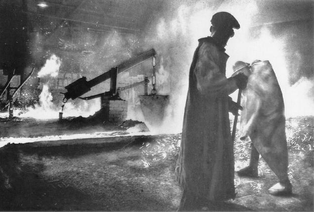 steel mills of pittsburgh essay Steel mills, coal mines and blast support aeon ‘becoming an aeon supporter means joining the conversation of humanity steel workers in pittsburgh, penn 1955. steel mills of pittsburgh essay Steel mills, coal mines and blast support aeon ‘becoming an aeon supporter means joining the conversation of humanity steel workers in pittsburgh, penn 1955.