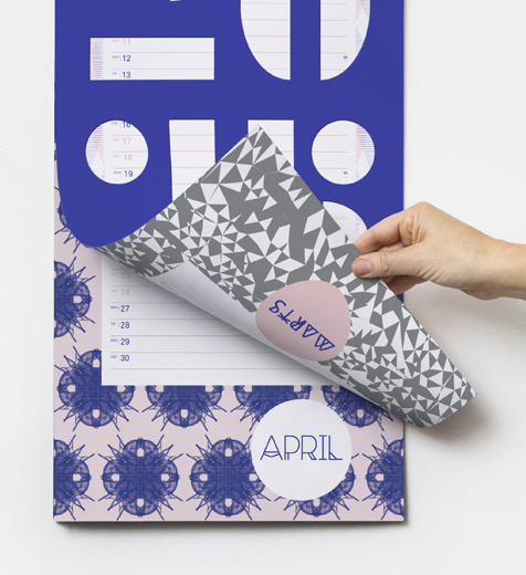 blå, rosa of grå kunstkalnder for 2015 fra Essensen