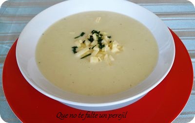 Crema De Rábanos,  Manzanas Y Patata