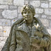 Rosalía de Castro aterece