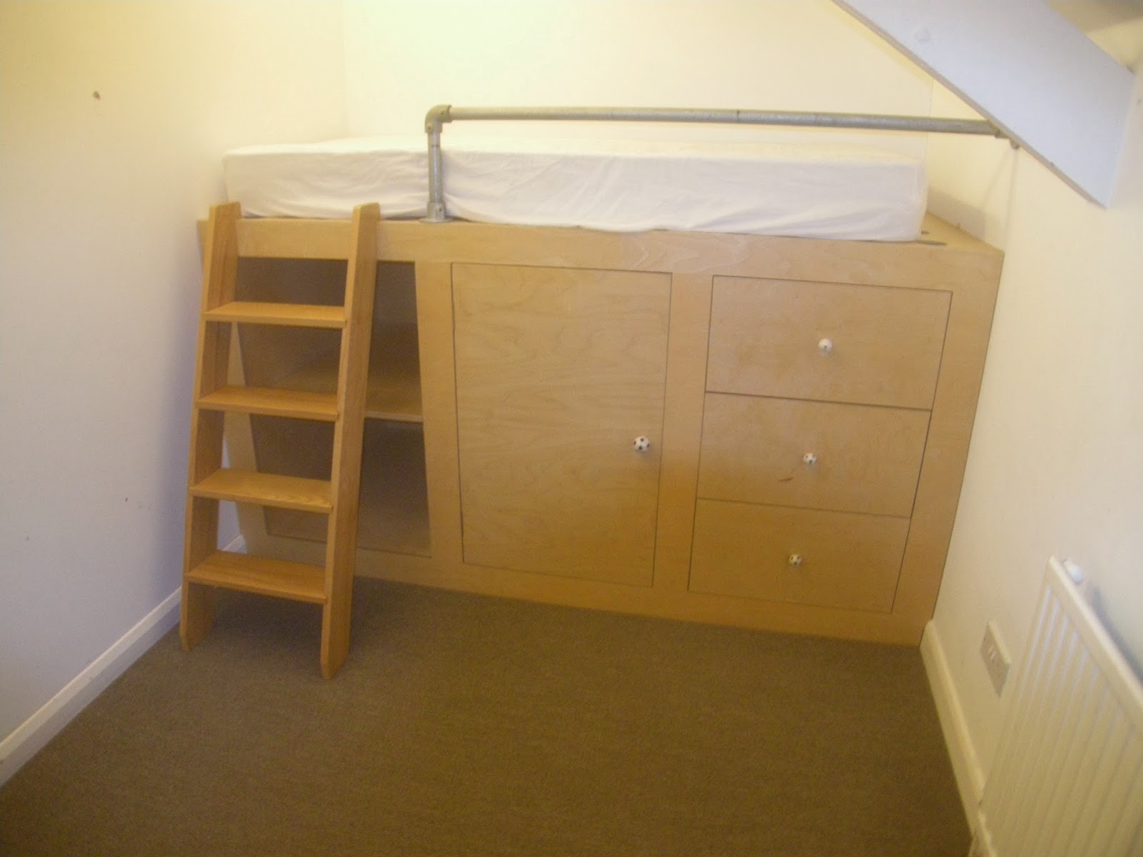 Squirrel Brand Joinery. Raised Bed Platform with Storage.