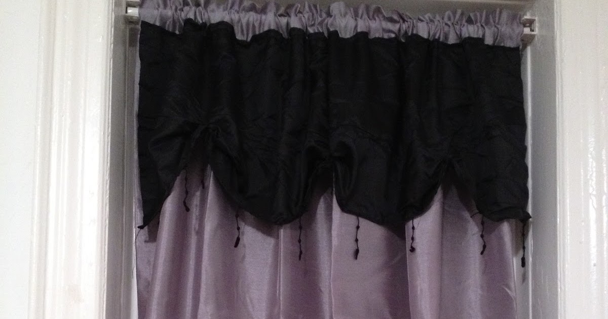 Elegant Simplicity DIY Victorian goth curtain decor / Upcycling