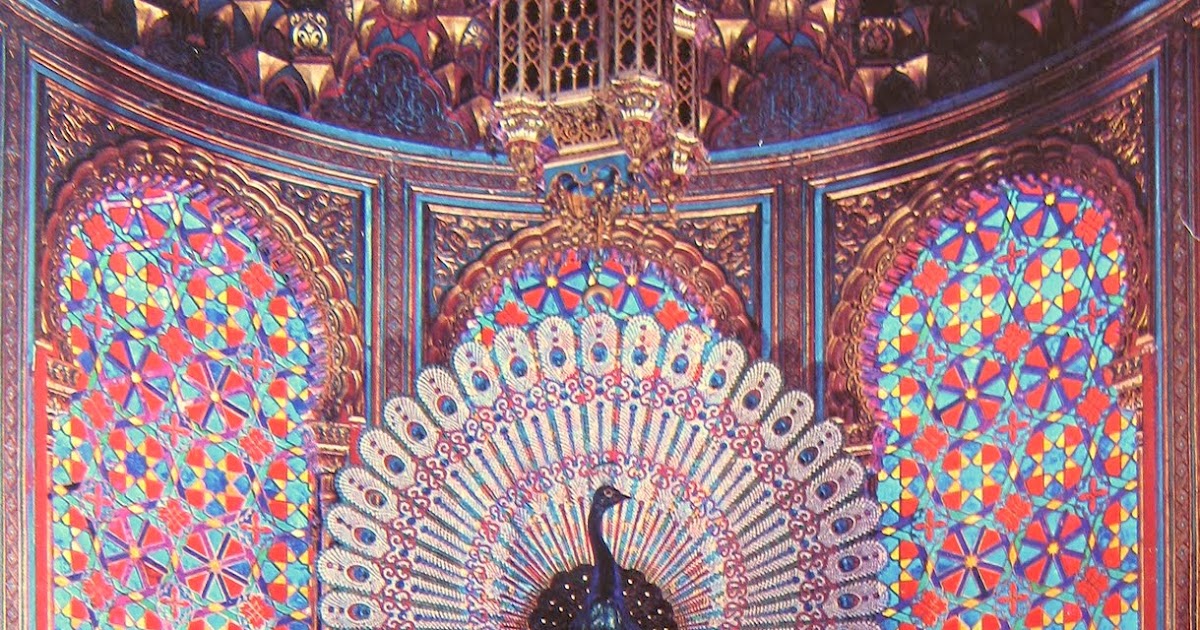 PEACOCK'S GARDEN The Peacock Throne of King Ludwig II of Bavaria