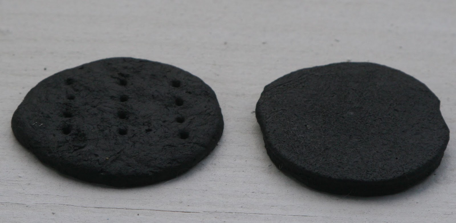 Lucindaville Charcoal Biscuits