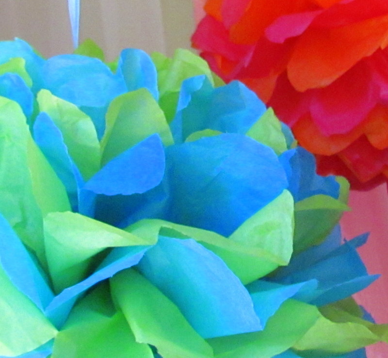 Learn To Grow How to make Tissue Paper Pom Poms Quick Tutorial