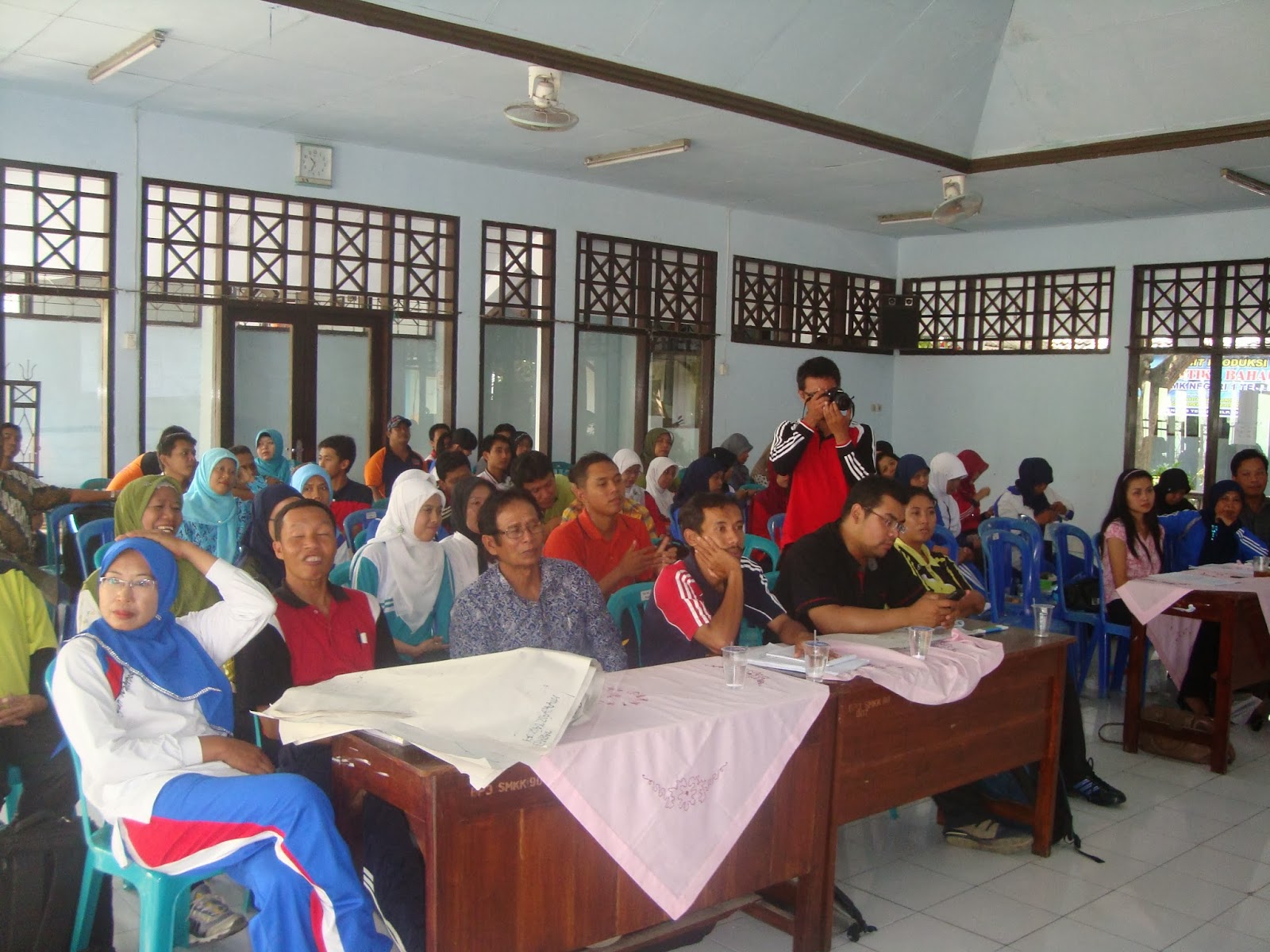 Foto Kegiatan PMI PMR - Belajar Bersama