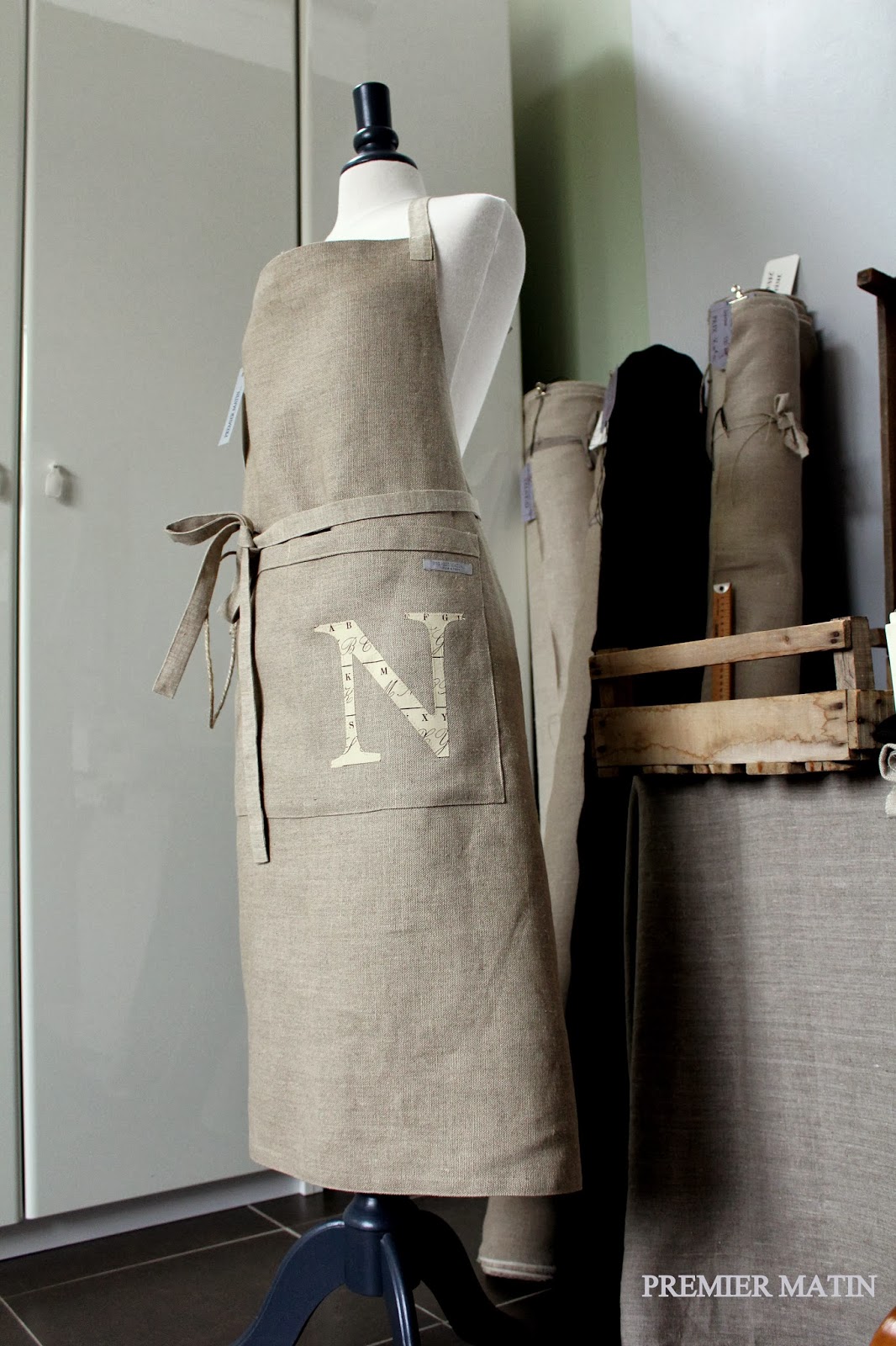 PREMIER MATIN LE tablier