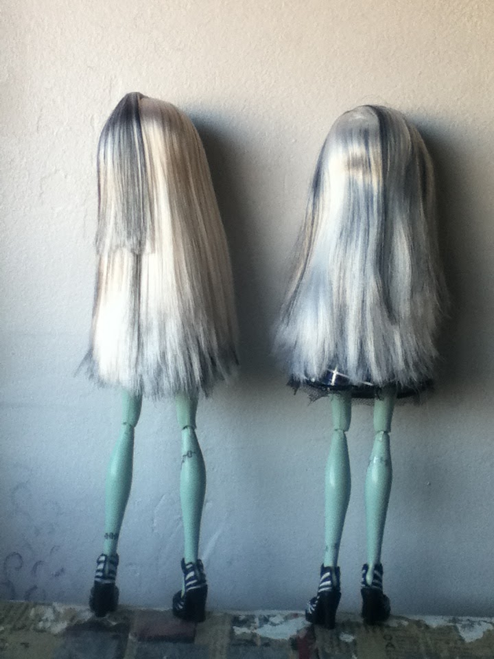 Monster High Ghouls Alive DollsA Joint Review! The Toy Box Philosopher