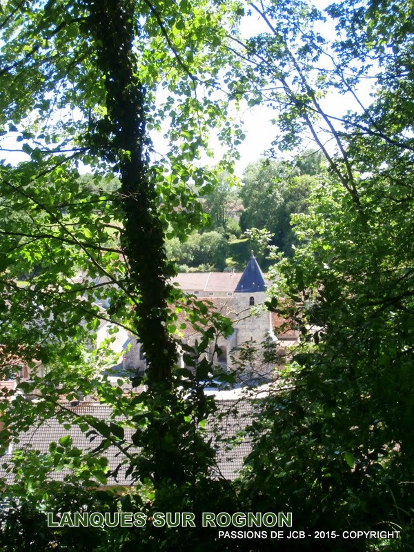 VUE SUR L'EGLISE