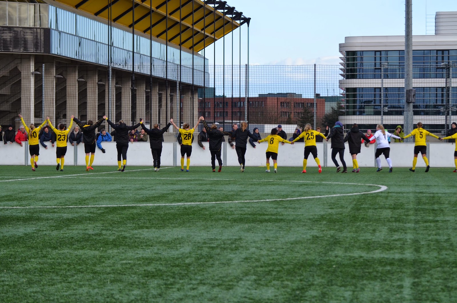 Hans Sarpei Trifft Fabian Aus Gelsenkirchen Lokalzeit Ruhr