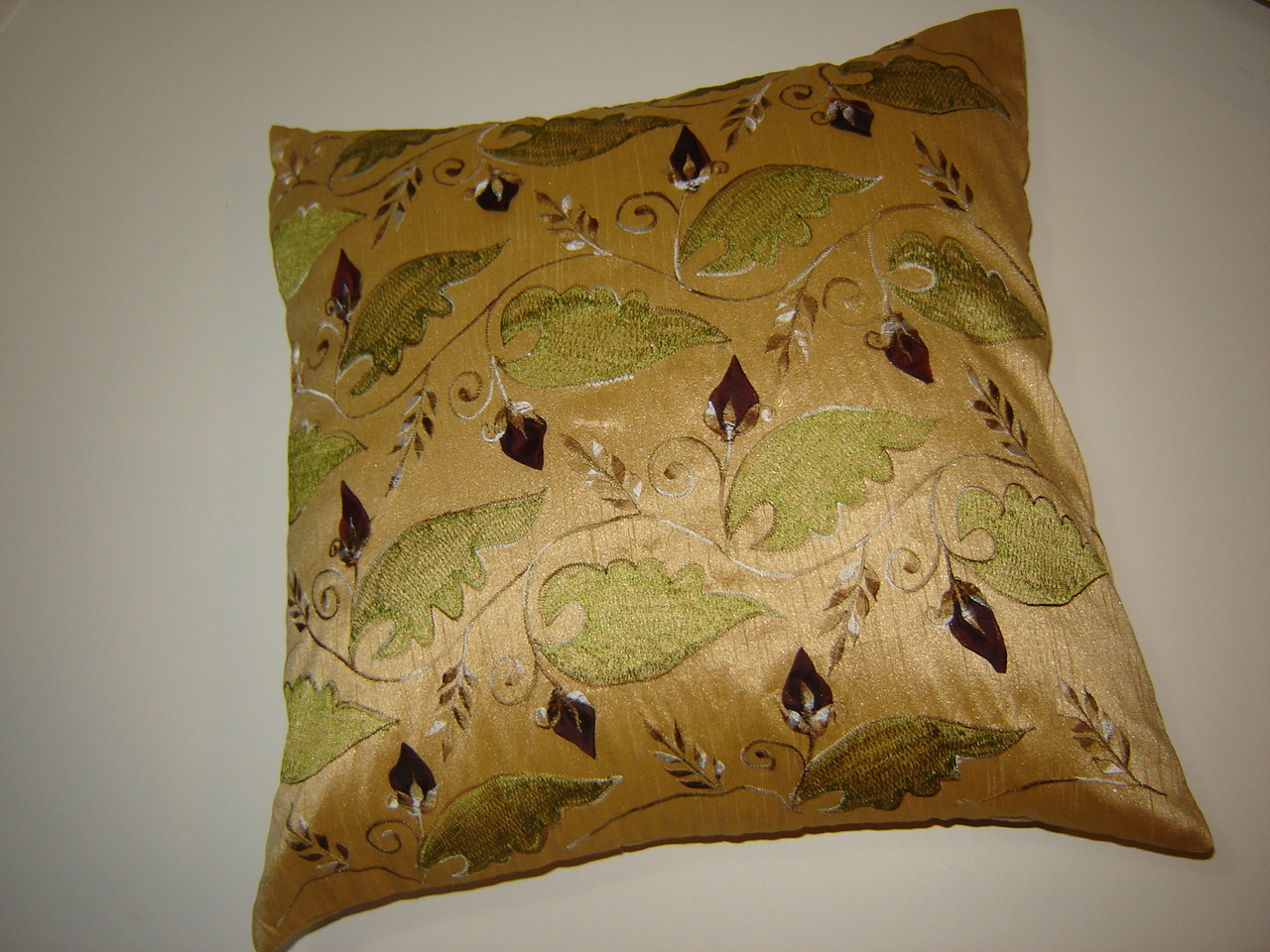 Outdoor Floor Cushions Designs of Home and Garden