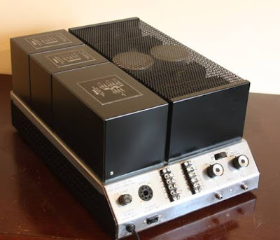 Beautiful McIntosh MC-2100 Power Amplifier