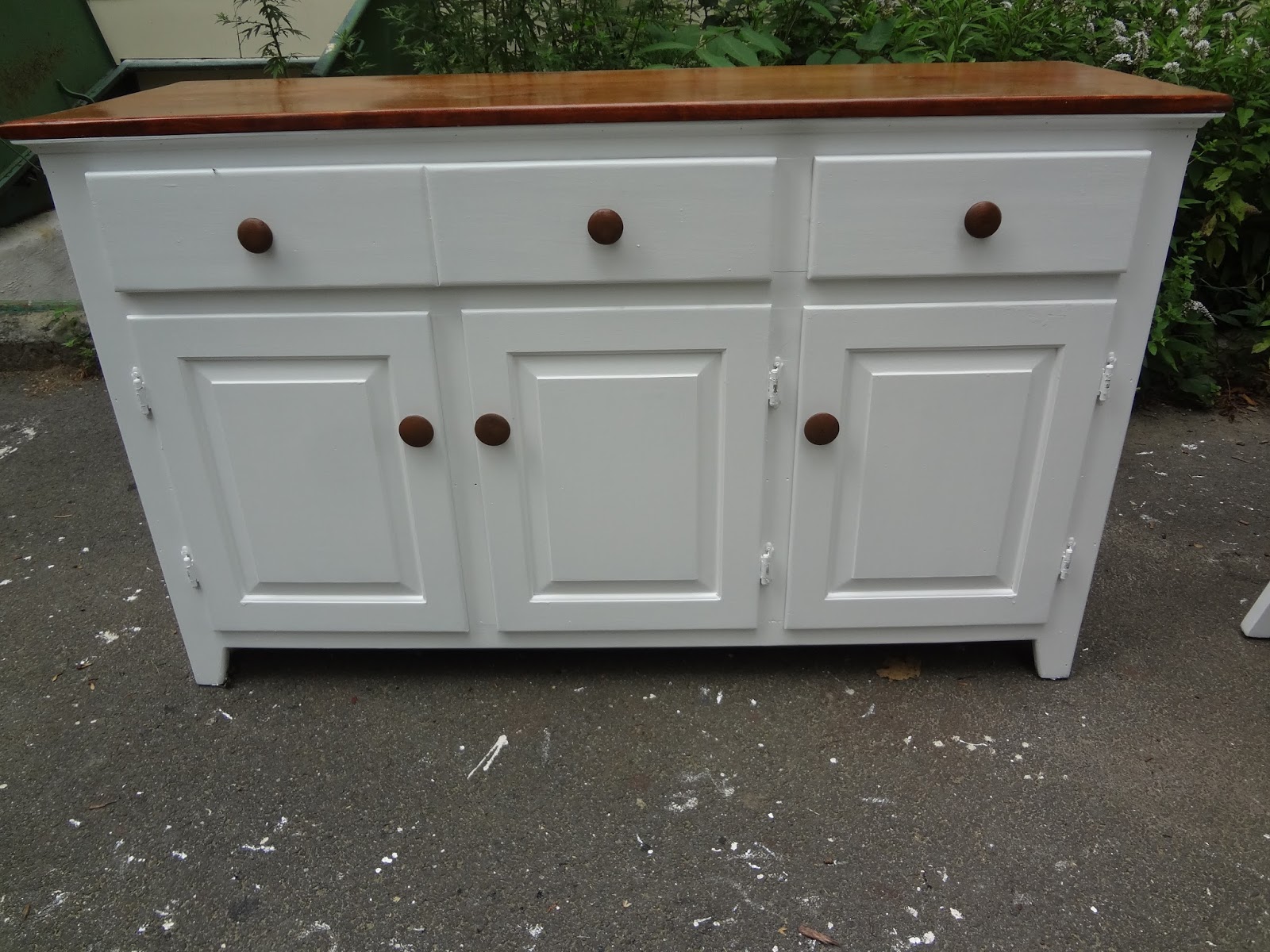 Heir and Space A Solid Pine Shaker Style Sideboard