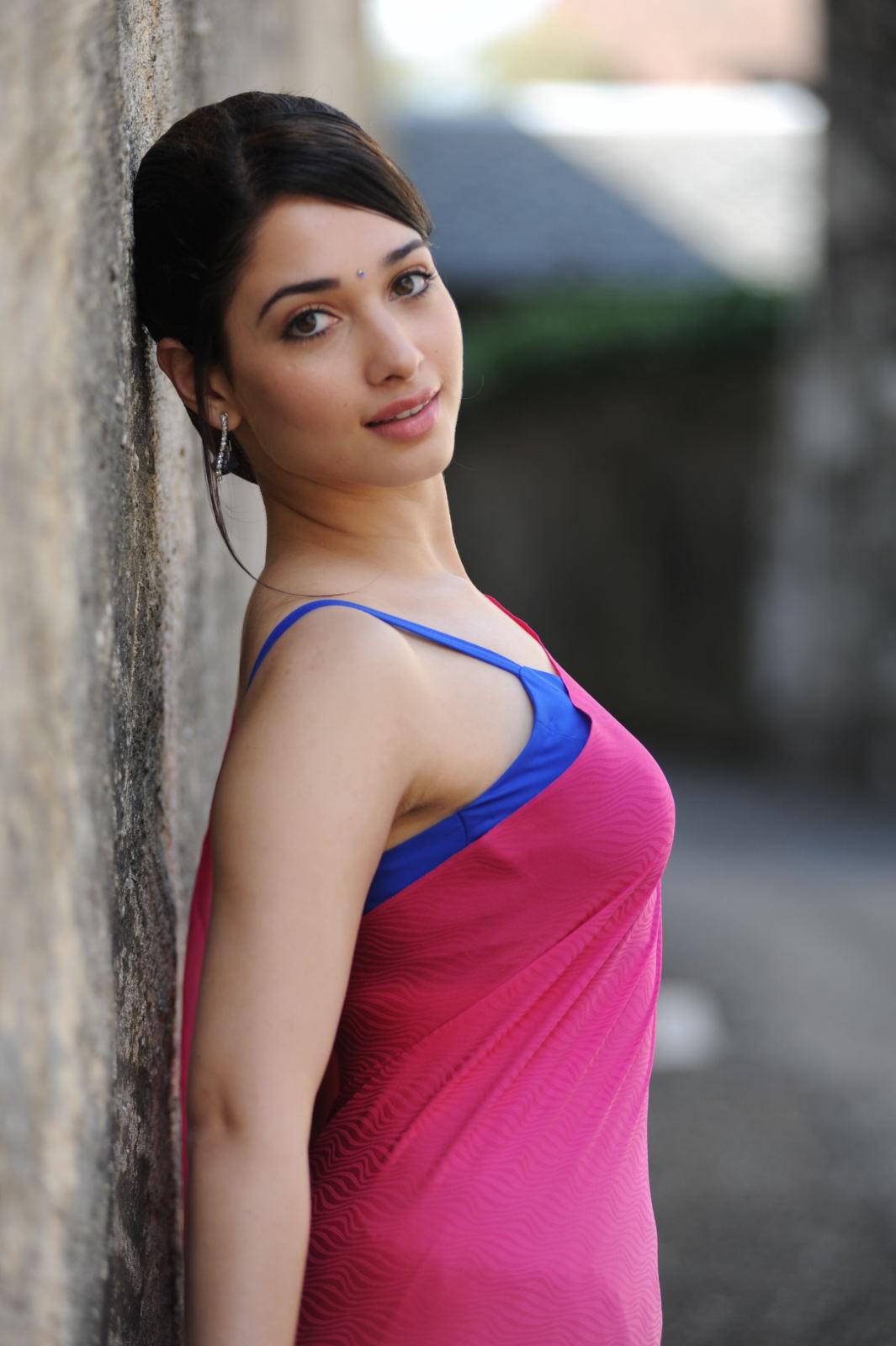 Tamana Hip