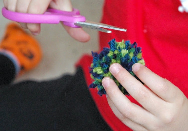 Earth PomPoms What Can We Do With Paper And Glue