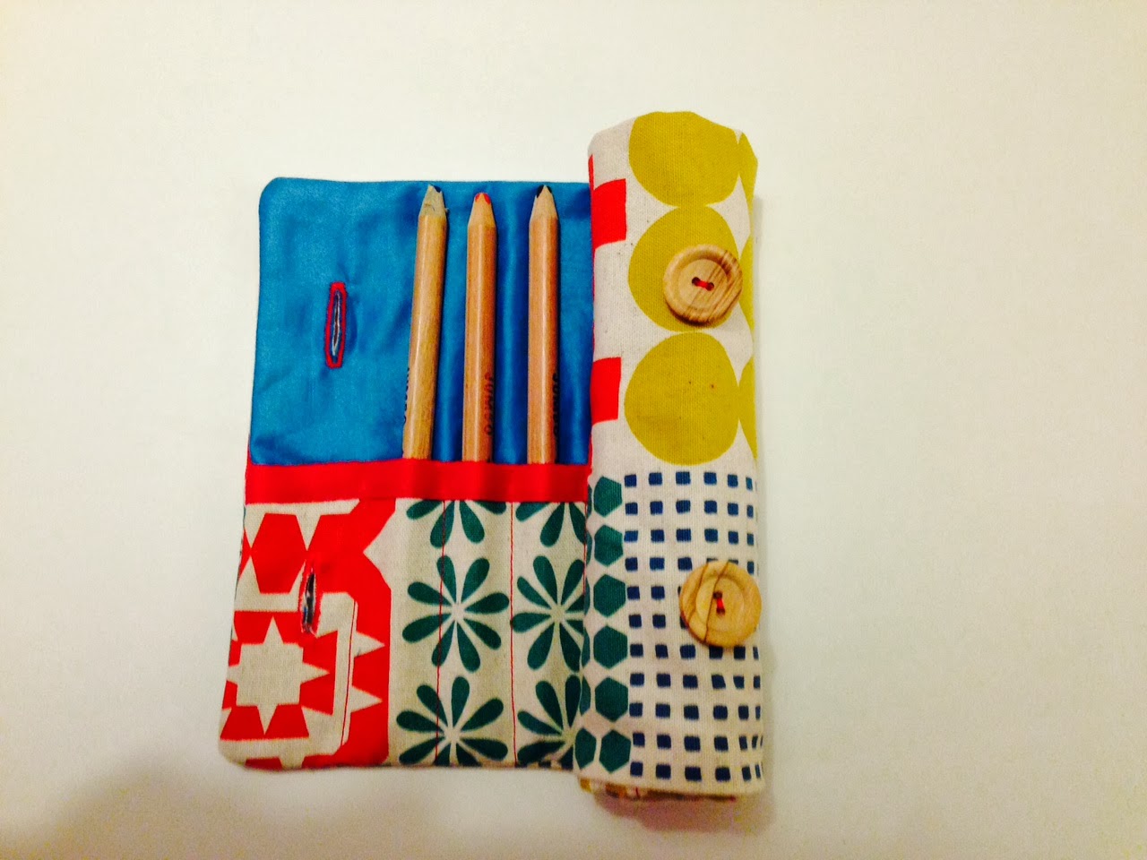 craft christmas fabric, Pencil Roll, pencil wrap