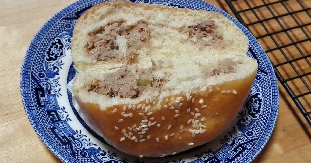 Simple Baking Tasty Tuna Buns