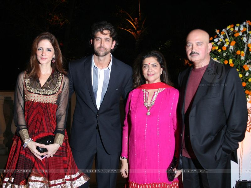 Meet Our Super Stars And Their Family... : Bollywood Movies