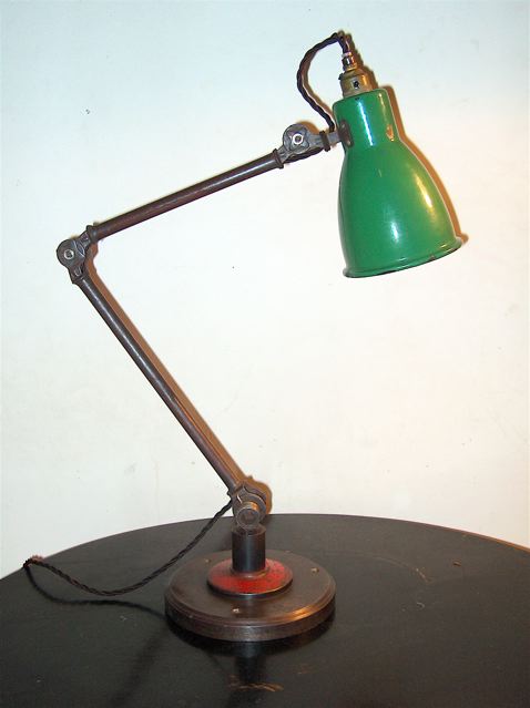 MOBILITE MACHINE LAMP