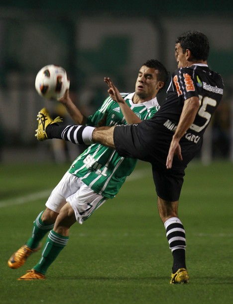 CR Vasco da Gama vs. Club Aurora 2011