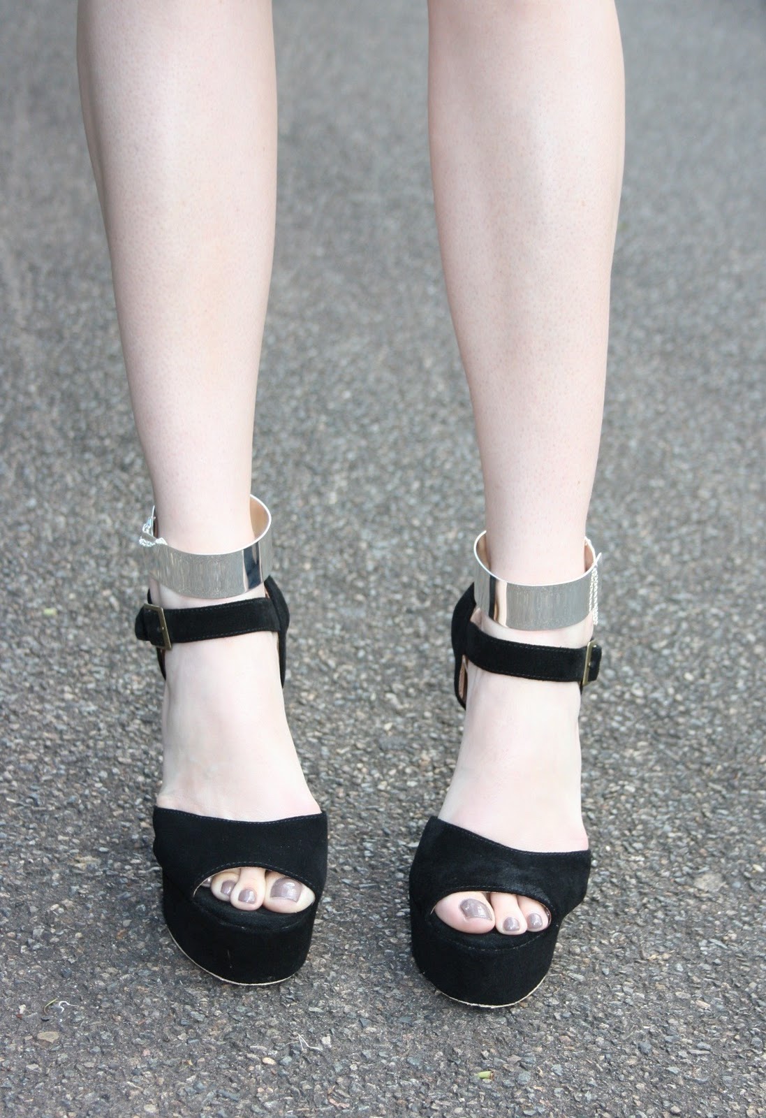 PONY RYDER ANKLE CUFF by STYLIST OWN