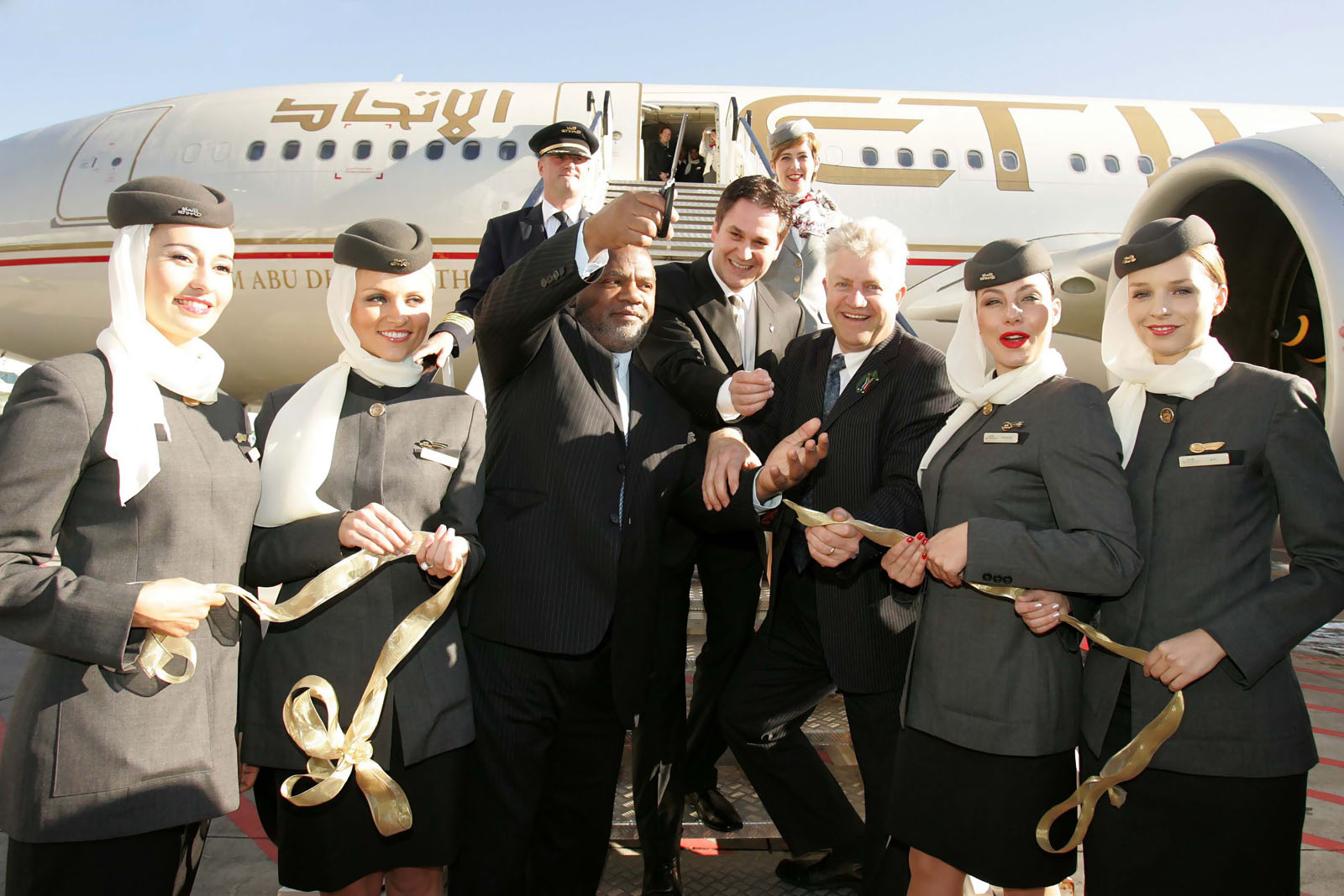 Etihad Airways Opens World Class Premium Lounge at LAX