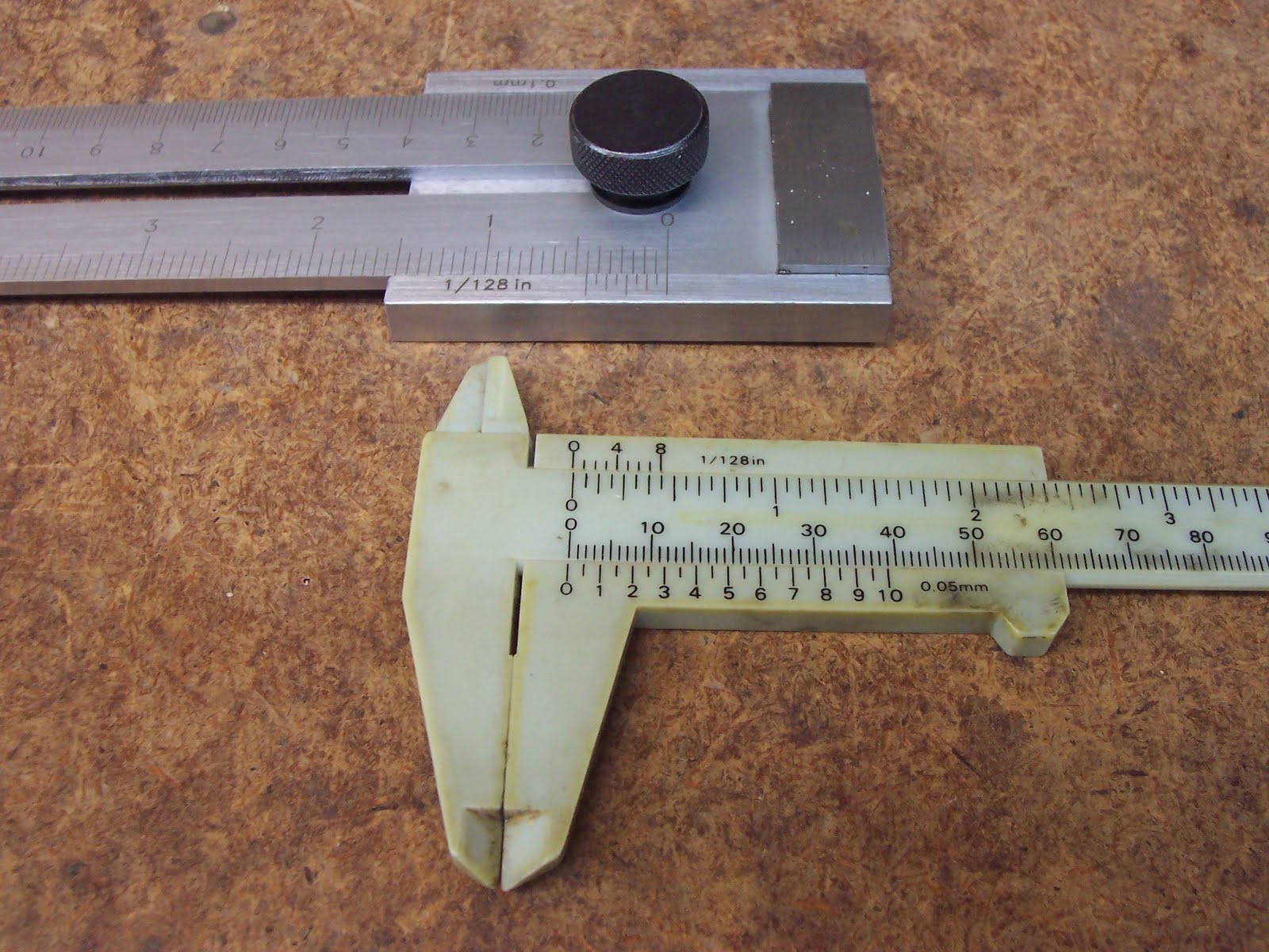 Rouge River Fractional Inch Vernier Caliper