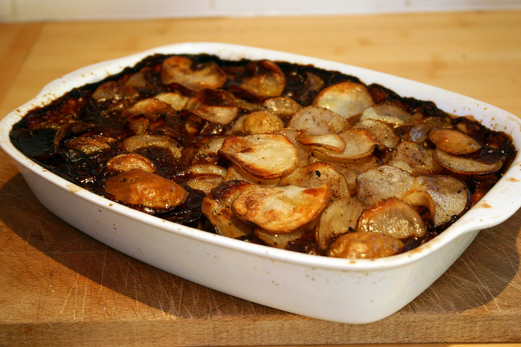 Belleau Kitchen vegetarian mince hot pot