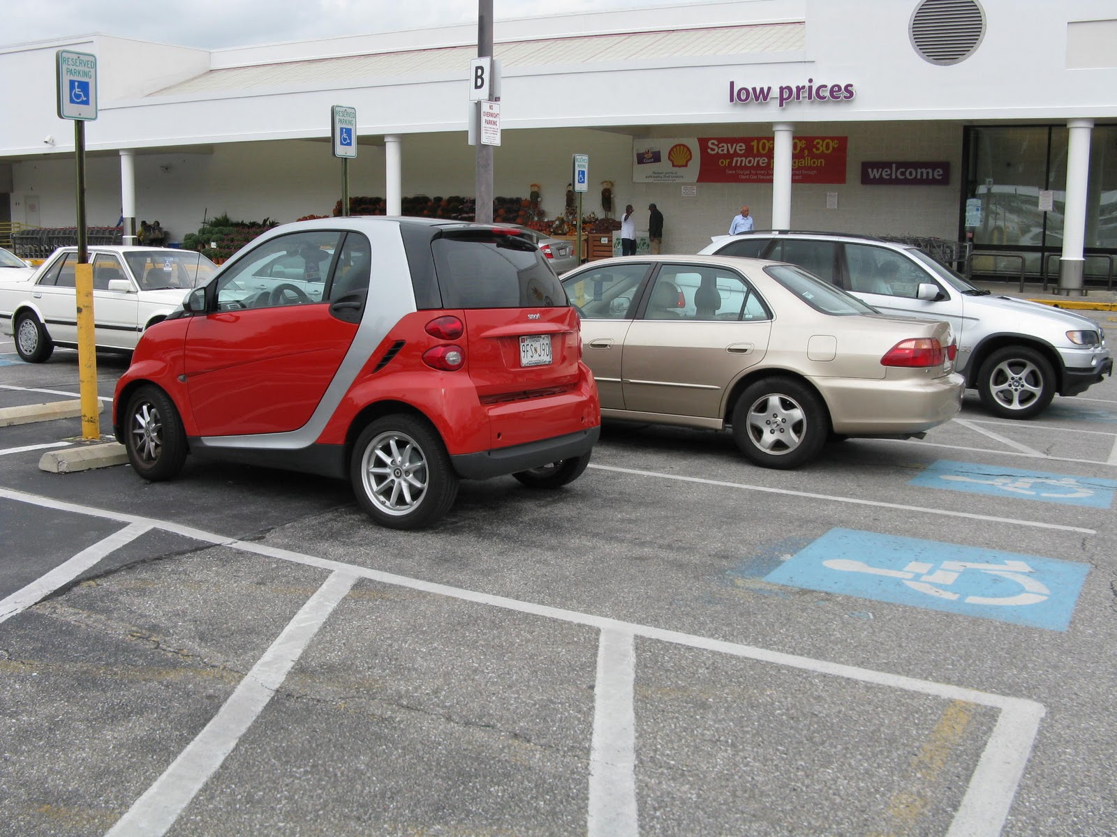 Parallel Parking Lot