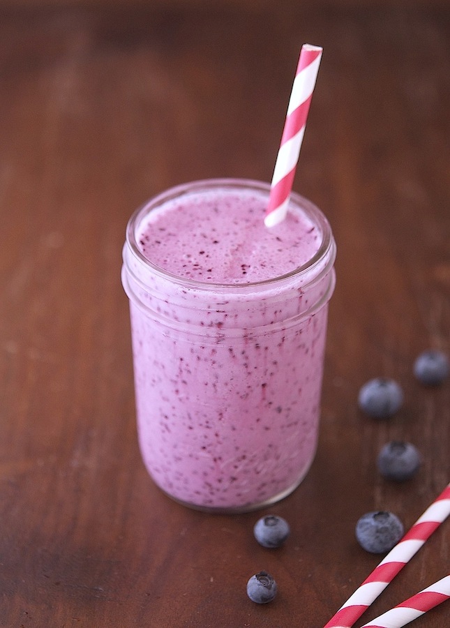 The Iron You Blueberry PreWorkout Smoothie