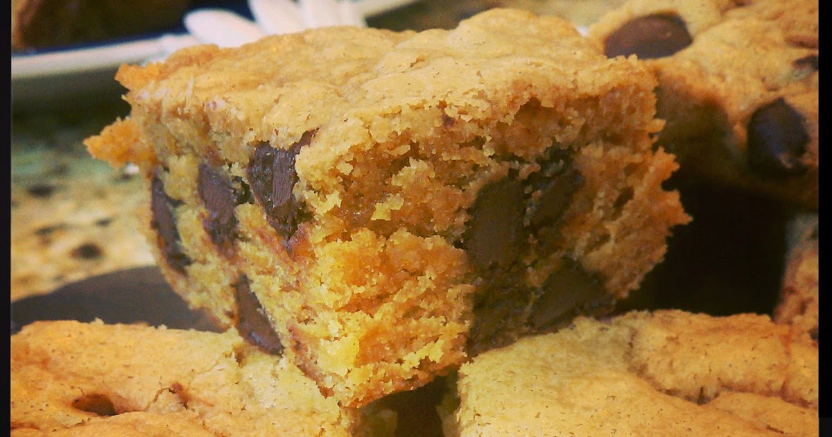 Baking with Melissa™ Peanut Butter Chocolate Chip Brownies